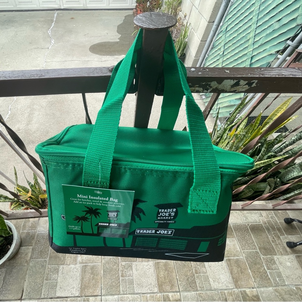 Trader Joe's mini insulated lunch bag. NWT